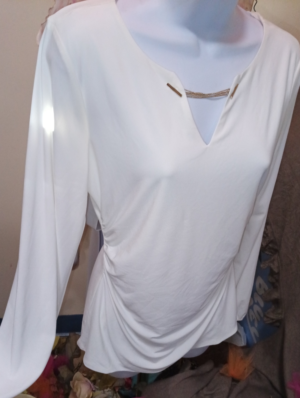 White House Black Market Blouse - Picture 13 of 13